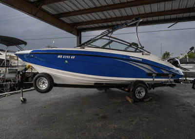 BOATZON | Yamaha AR190  Space Blue  Painted 2015