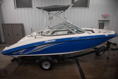 BOATZON | Yamaha Boats AR190 2015