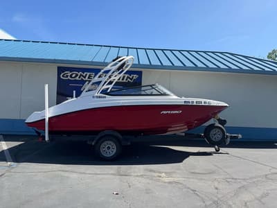 BOATZON | Yamaha Boats AR190 2024