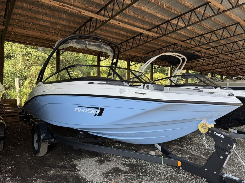 2025 Yamaha Boats AR190 - Sold Boat