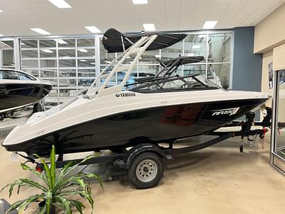 BOATZON | Yamaha Boats AR190 2025 BOATZON | Yamaha Boats AR190 2025