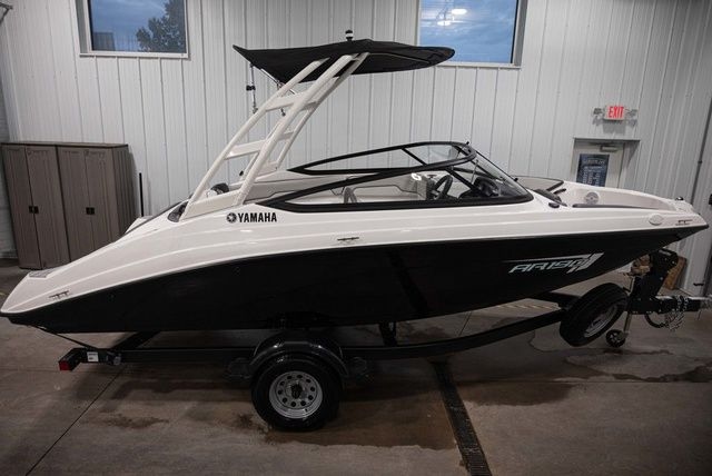 2025 Yamaha Boats AR190 - Sold Boat
