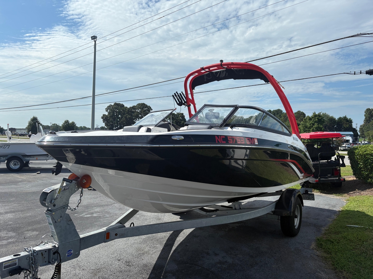 2019 Yamaha Boats AR195 - Sold Boat