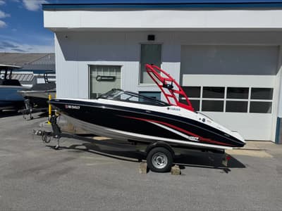 BOATZON | Yamaha Boats AR195 2019 BOATZON | Yamaha Boats AR195 2019
