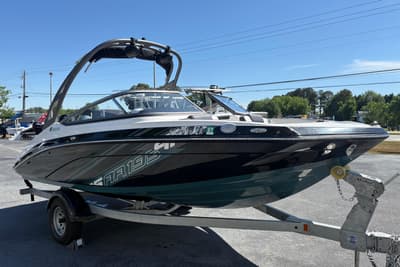 BOATZON | Yamaha Boats AR195 2021