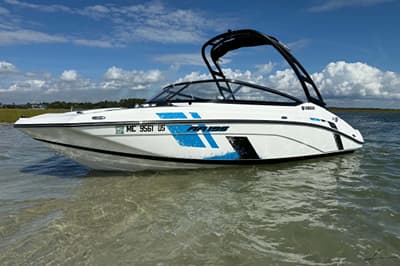 BOATZON | Yamaha Boats AR195 2022