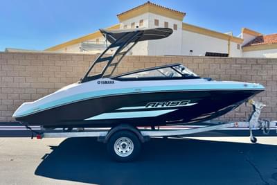 BOATZON | Yamaha Boats AR195 2023