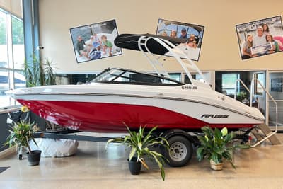 BOATZON | Yamaha Boats AR195 2024