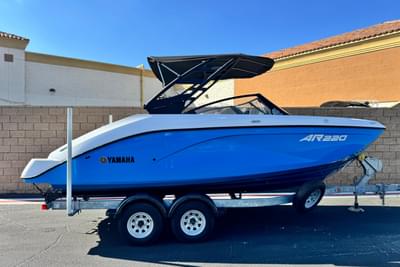 BOATZON | Yamaha Boats AR220 2023 BOATZON | Yamaha Boats AR220 2023