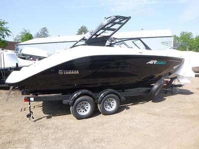 BOATZON | Yamaha Boats AR220 2025 BOATZON | Yamaha Boats AR220 2025