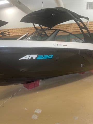 BOATZON | Yamaha Boats AR220 2025 BOATZON | Yamaha Boats AR220 2025