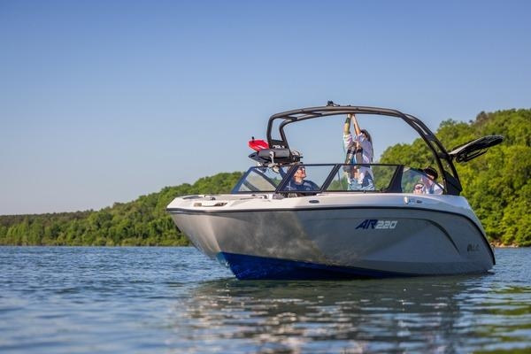2026 Yamaha Boats AR220 - Sold Boat