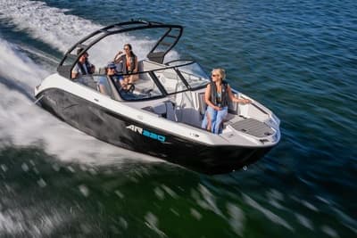 BOATZON | Yamaha Boats AR220 2026