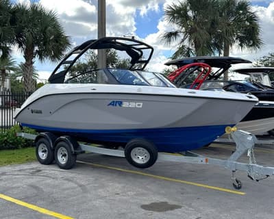 BOATZON | Yamaha Boats AR220 2026 BOATZON | Yamaha Boats AR220 2026