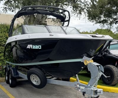BOATZON | Yamaha Boats AR220 2026 BOATZON | Yamaha Boats AR220 2026