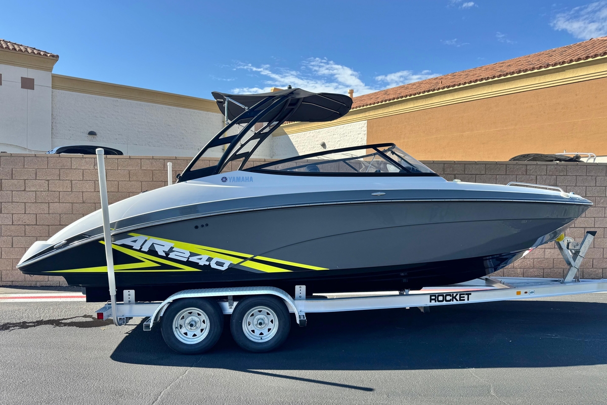 2020 Yamaha Boats AR240 - Sold Boat