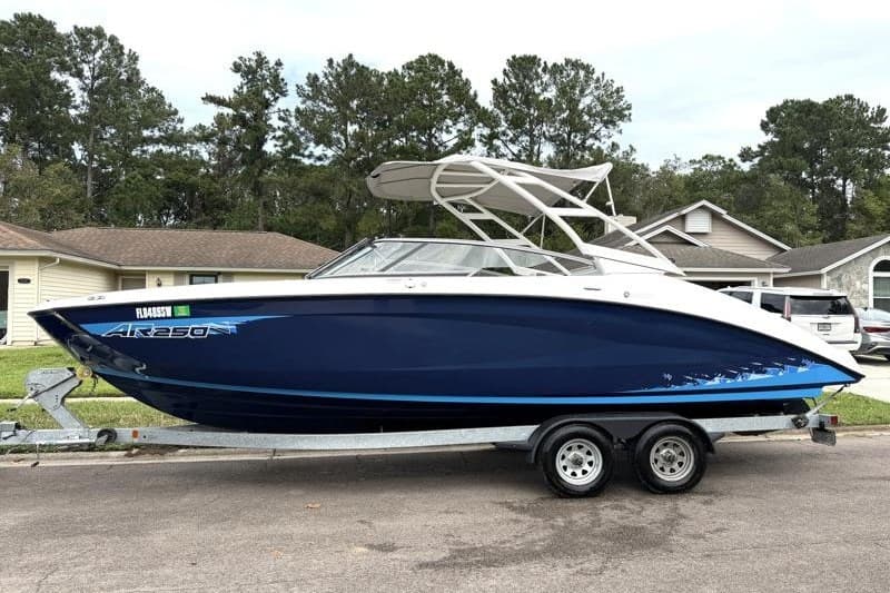 Yamaha Boats AR250 2021