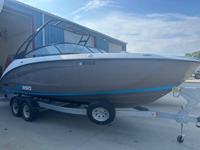 2022 Yamaha Boats AR250 - Sold Boat