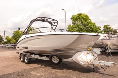 BOATZON | Yamaha Boats AR250 2025