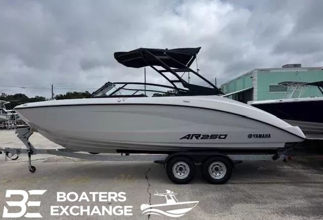 2025 Yamaha Boats AR250 - Sold Boat