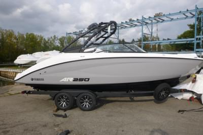 BOATZON | Yamaha Boats AR250 2026 BOATZON | Yamaha Boats AR250 2026