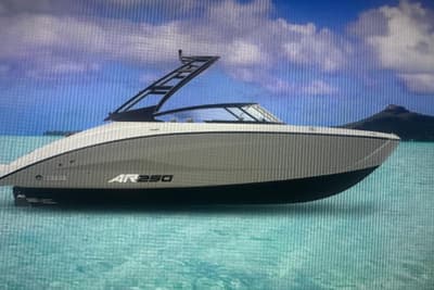 BOATZON | Yamaha Boats AR250 2026