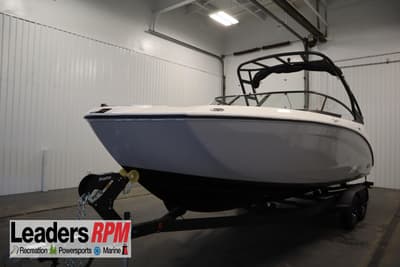 BOATZON | Yamaha Boats AR250 2026