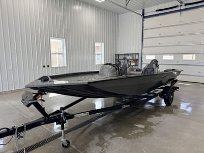 BOATZON | Yamaha Boats SPSMN 1710PFX 2026 VNL 2026