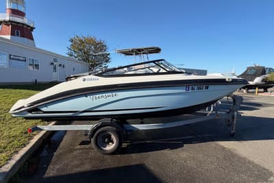 BOATZON | Yamaha Boats SX190 2019