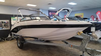 BOATZON | Yamaha Boats SX190 2025