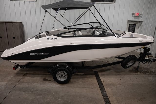2025 Yamaha Boats SX190 - Sold Boat