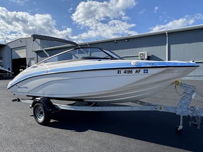 BOATZON | Yamaha Boats SX190PENDING 2025