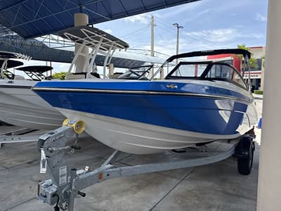 BOATZON | Yamaha Boats SX195 2025