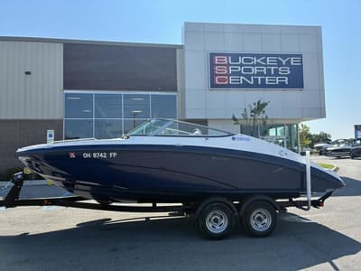 BOATZON | Yamaha Boats SX210 2015