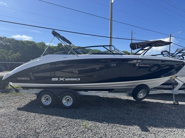 2025 Yamaha Boats SX250 - Sold Boat
