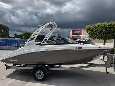 BOATZON | Yamaha Marine 195S 2023