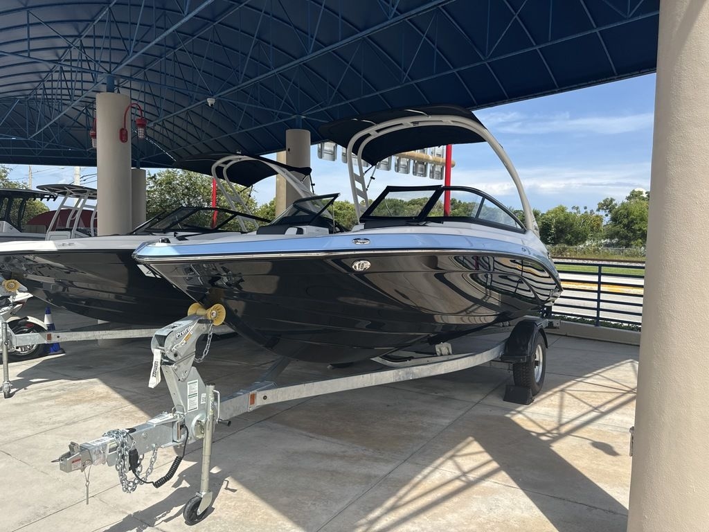 2025 Yamaha Boats 195S - Sold Boat