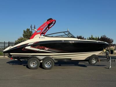 BOATZON | Yamaha Marine 212X 2018