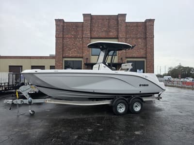 BOATZON | Yamaha Marine 222 FSH SPORT EMIST GRAYALUMINUM 2025