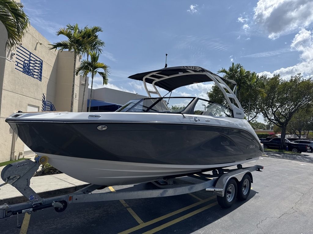 2025 Yamaha Boats 222SD - Sold Boat