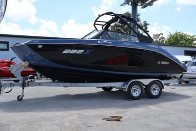BOATZON | Yamaha Marine 222XD  BLACK 2026