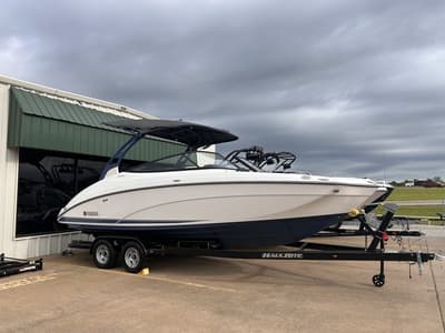 BOATZON | Yamaha Marine 242SE 2020