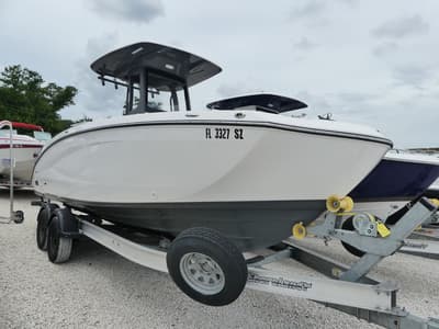BOATZON | Yamaha Boats 252 FSH Sport 2021