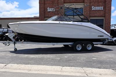 BOATZON | Yamaha Marine 252SEMIST GRAYGALVANIZED 2025