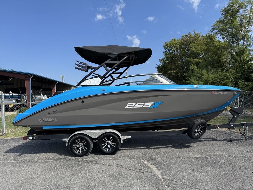 2022 Yamaha Marine 255XD - Sold Boat