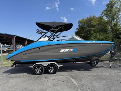 BOATZON | Yamaha Marine 255XD 2022