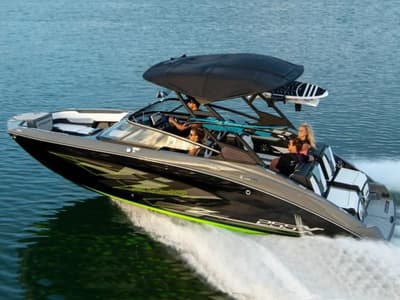 BOATZON | Yamaha Marine 255XE 2021