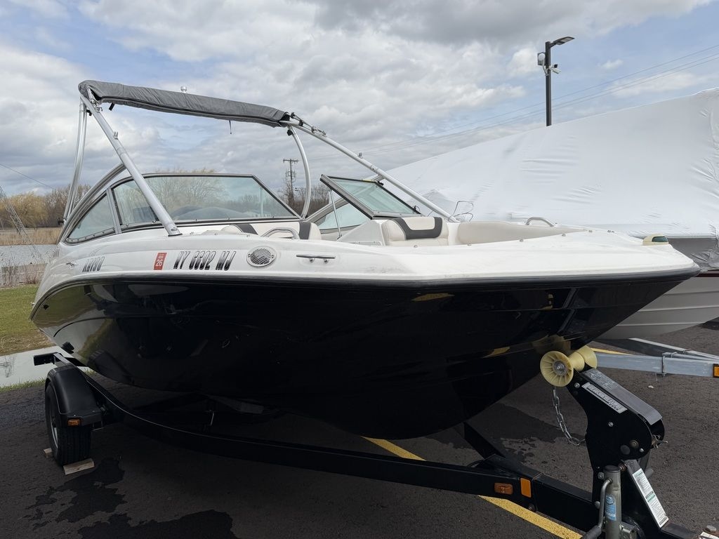 2012 Yamaha Marine AR190 - Sold Boat