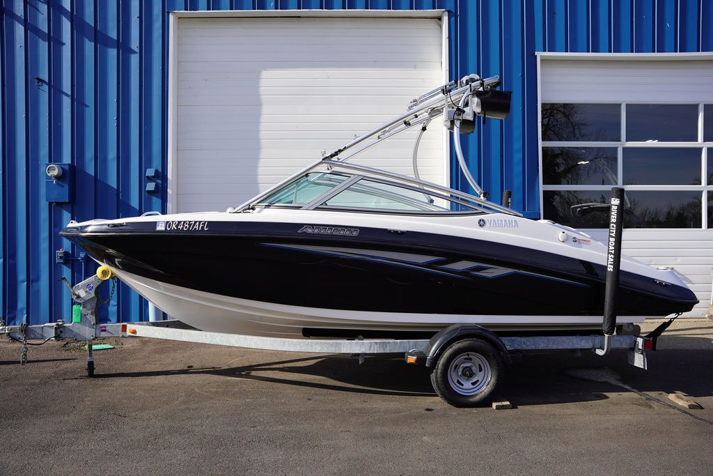 2013 Yamaha Marine AR190 - Sold Boat