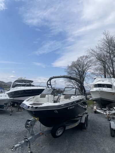 BOATZON | Yamaha Marine AR190 With Galvanized Trailer 2014